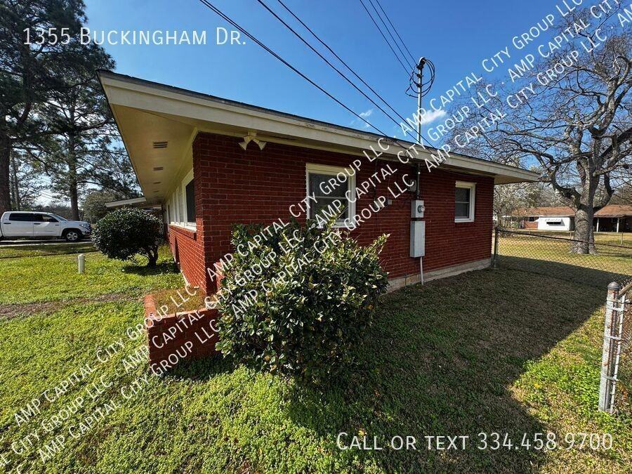 1355 Buckingham Dr - Photo 2 of 12