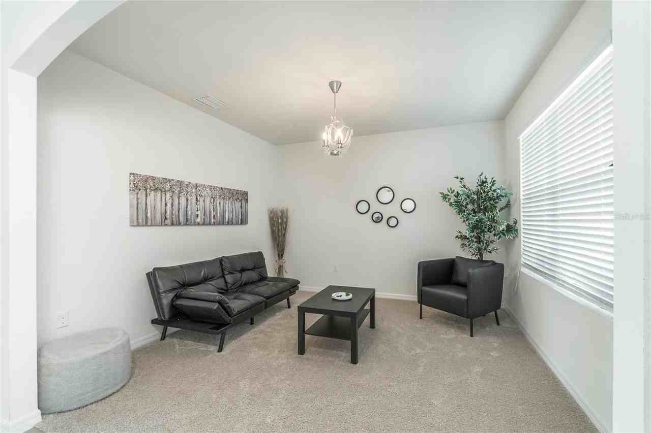10008 Jadite Pl - Photo 7 of 22