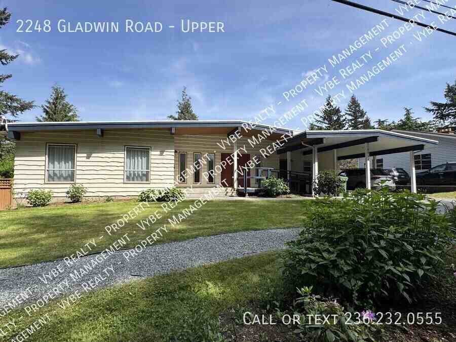 2248 Gladwin Rd #UPPER