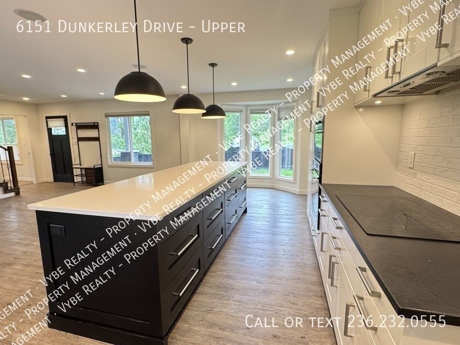6151 Dunkerley Rd - Photo 6 of 32