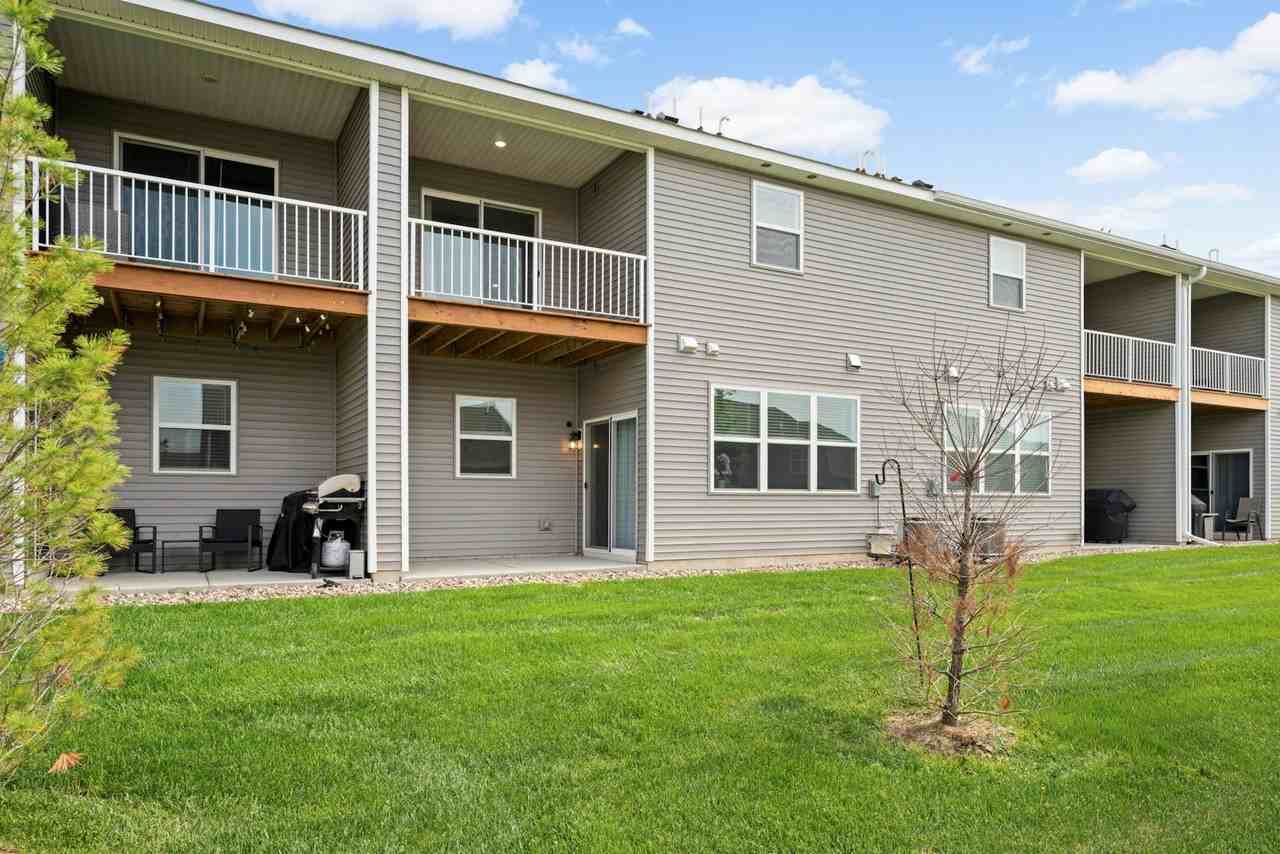 13788 Kaylemore Trail - Photo 3 of 40
