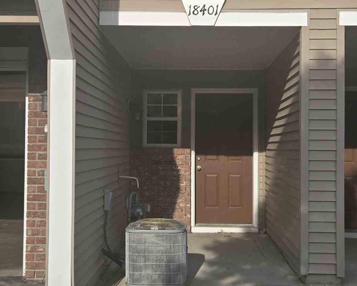 18401 Lafayette Way - Photo 3 of 24