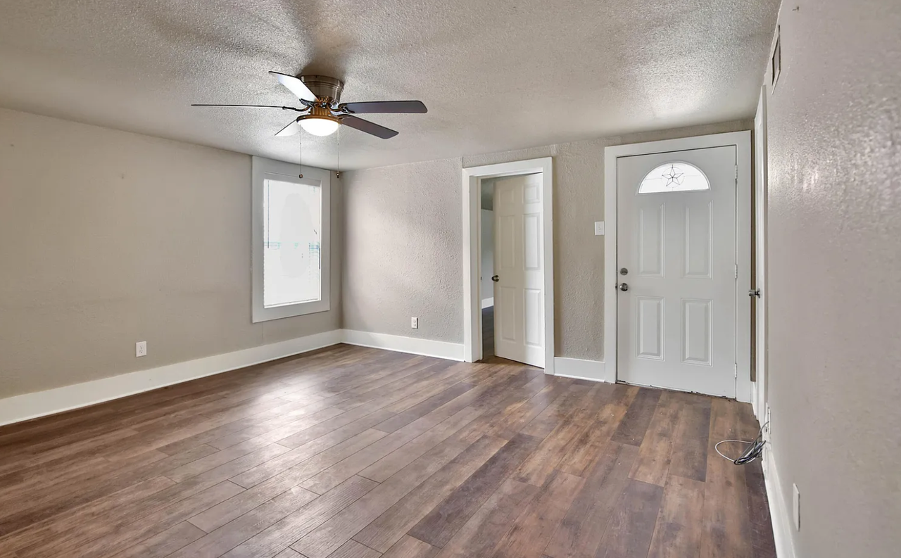 2408 24th Street - Photo 6 of 12