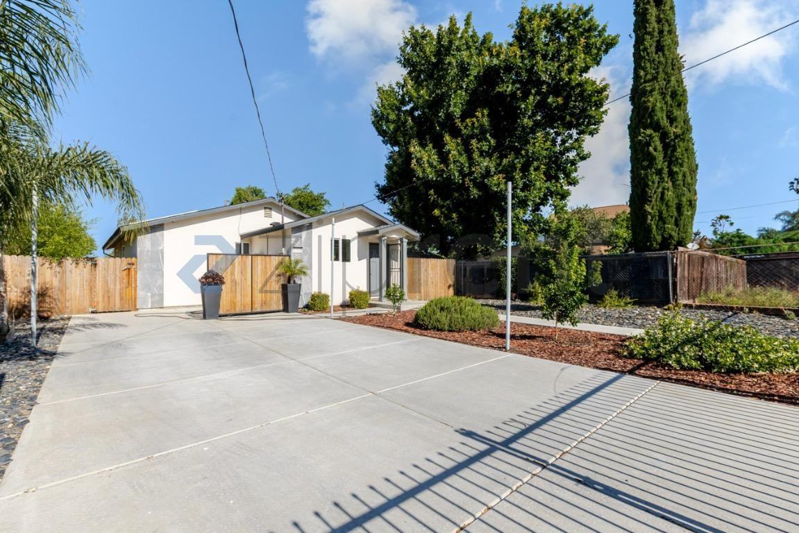 5060 Mendocino Blvd - Photo 4 of 23