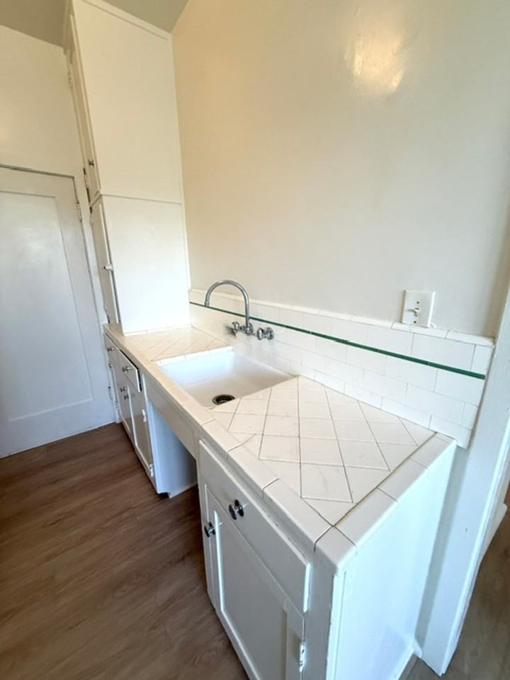 Fair Oaks Apts - Photo 2 of 15