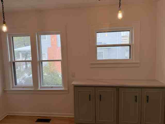 311 E 13th St #1 - Photo 7 of 24