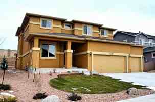 featured image of Monarch Crest Way #1