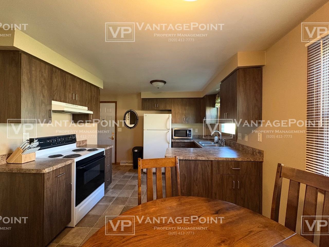 132 Beaupre St #1 - Photo 5 of 18