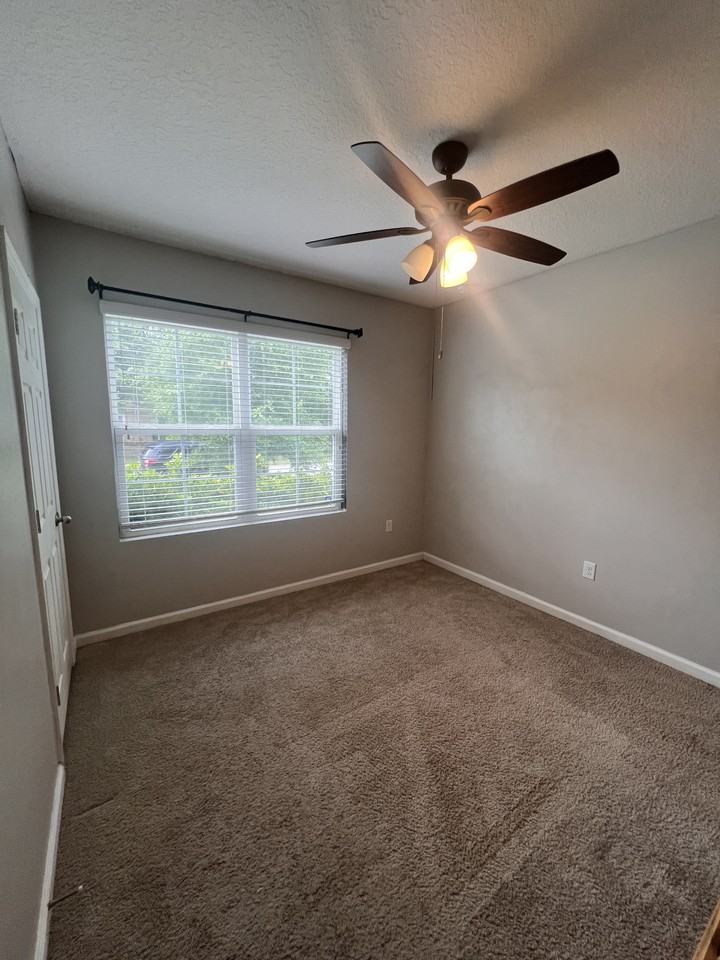 309 Cactus Street Southeast309 Cactus Street Southeast309 Cactus Street Southeast #1 - Photo 4 of 20