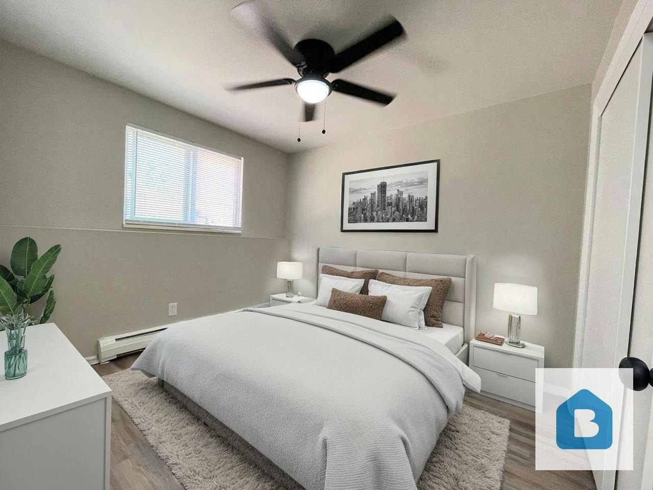 4226-4228 Forrest Hill - Photo 3 of 6