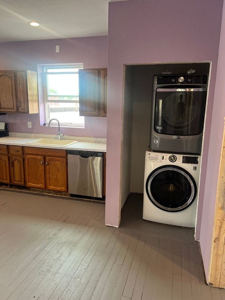 513 Main St - Photo 5 of 16