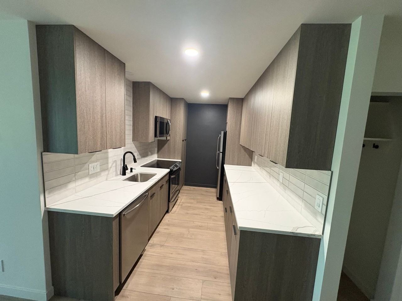 358 S. Coeur d' Alene St. - Photo 2 of 50