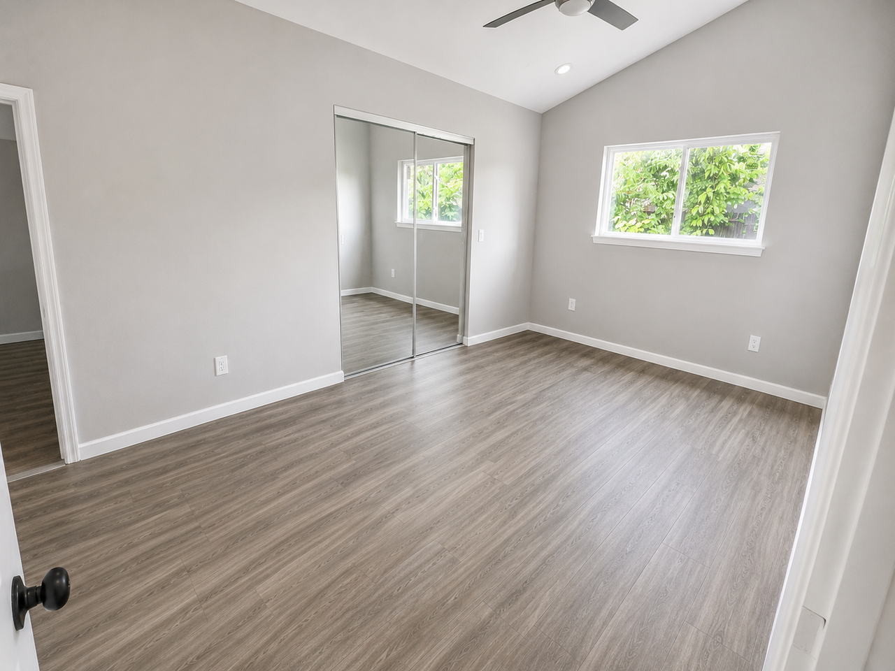1212 Shell Rd #1 - Photo 7 of 10