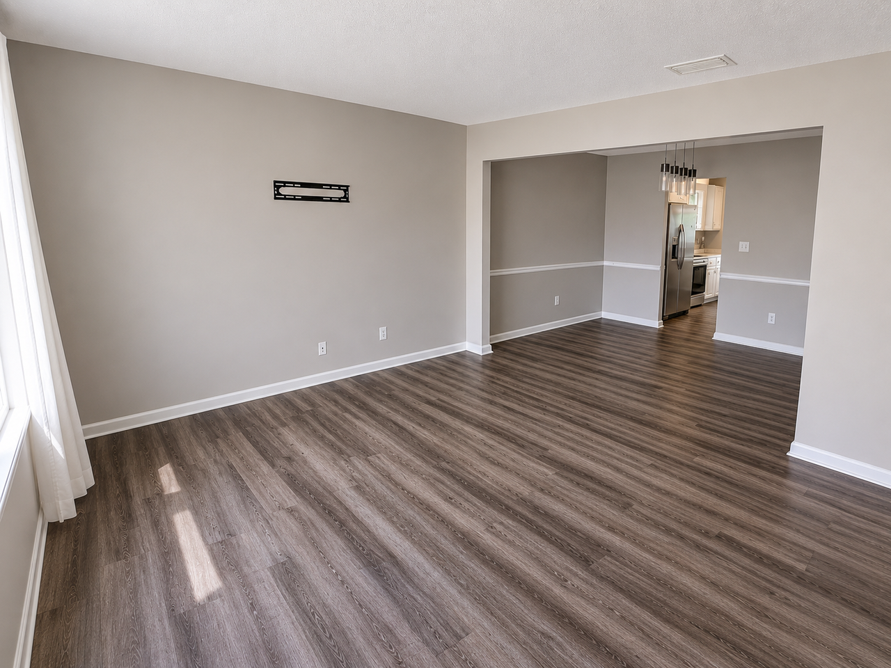 1836 Haviland Dr #1 - Photo 2 of 11