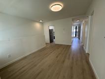 527 Hastings St E - Photo 1 of 1