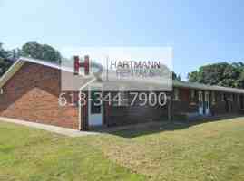 featured image of 809 Patty Dr