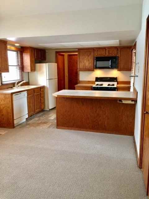 1403 E Symphony Ct - Photo 4 of 10