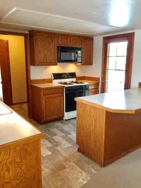 1403 E Symphony Ct - Photo 6 of 10