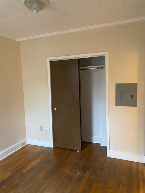 450 N Queen St - Photo 6 of 11