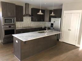 featured image of 804 Lena St