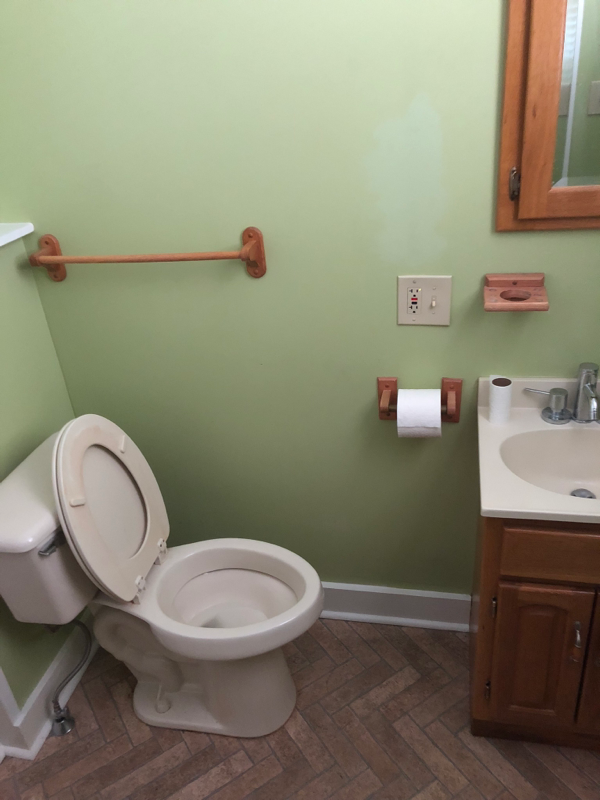 213 W 4th St - Photo 7 of 16