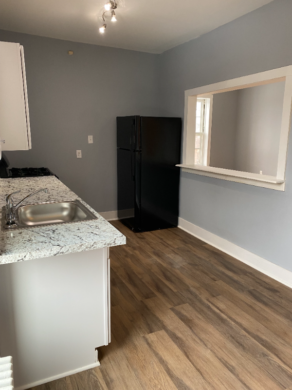 1440 1st Ave - Photo 2 of 13