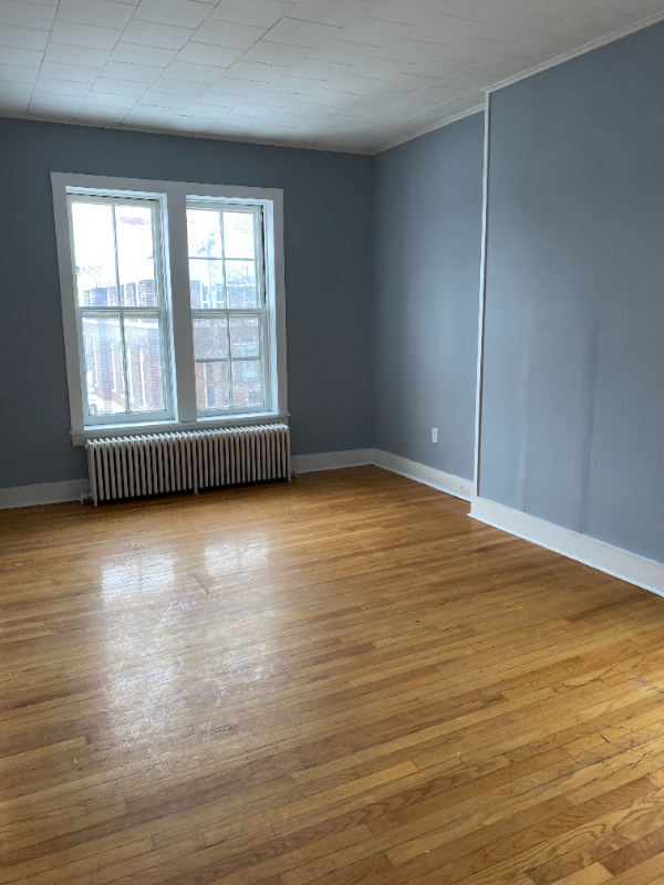 1440 1st Ave - Photo 4 of 13