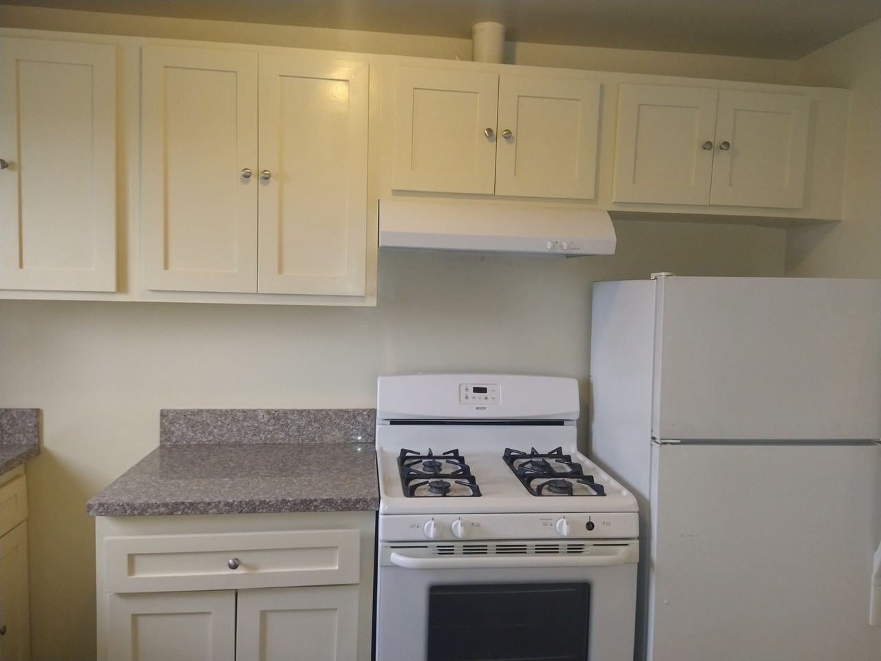 8209-8211 S Broadway - Photo 6 of 15
