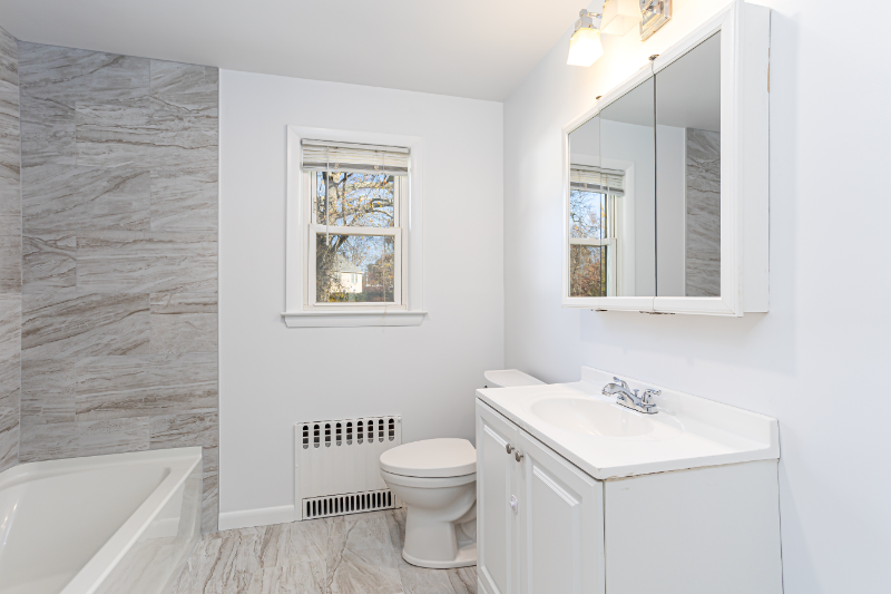 272 Hunyadi Ave - Photo 7 of 14