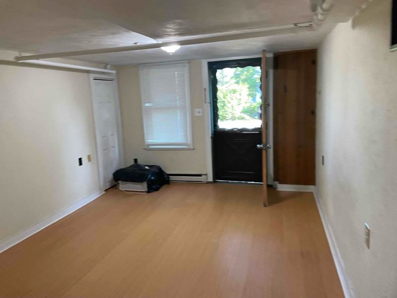 10 N Court St #C - Photo 2 of 12