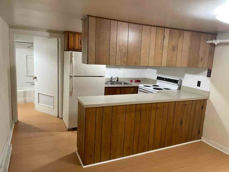 10 N Court St #C - Photo 3 of 12