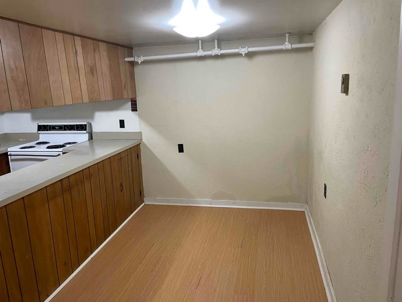 10 N Court St #C - Photo 5 of 12