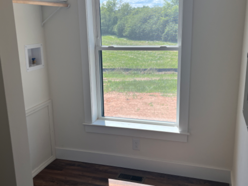 208 Hogan Rd - Photo 7 of 8