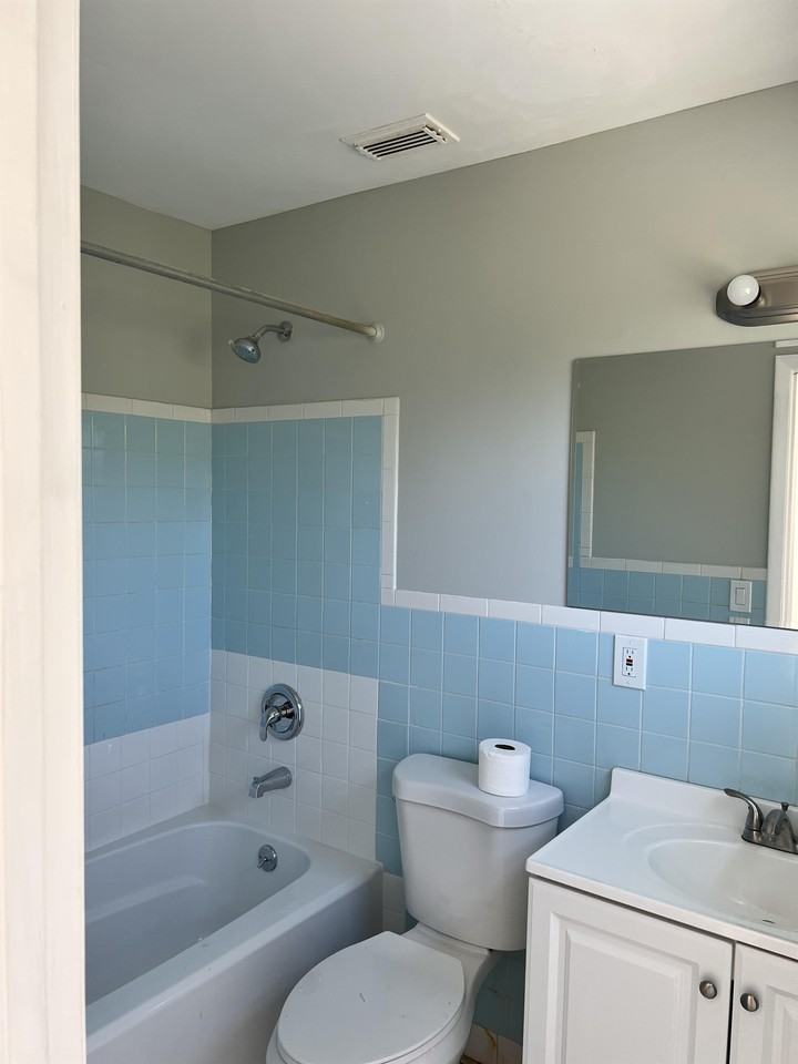 1910 Juanita Ave #1 - Photo 5 of 8