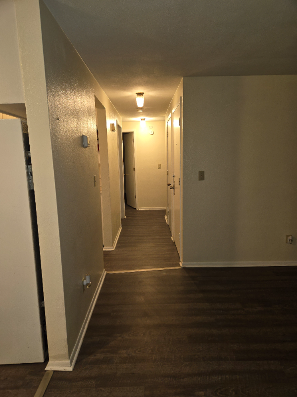 513 N Oak Ave #1-2 - Photo 5 of 18