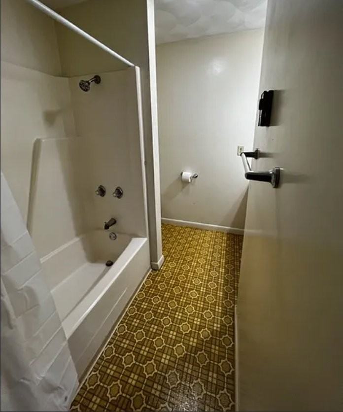 2526 E Dexter Ave - Photo 6 of 6
