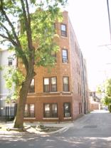 1942 N Whipple St #2R - Photo 1 of 1
