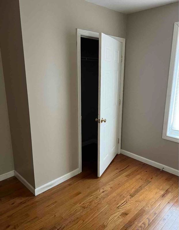 606 Champlain St #6 - Photo 4 of 7
