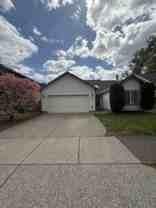 13722 Se Gannon Dr - Photo 1 of 1