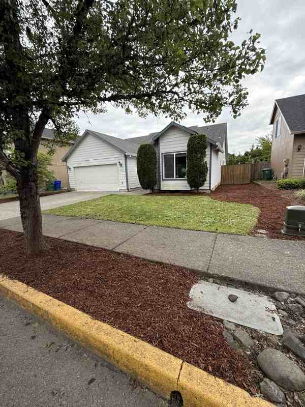 13722 Se Gannon Dr - Photo 3 of 20