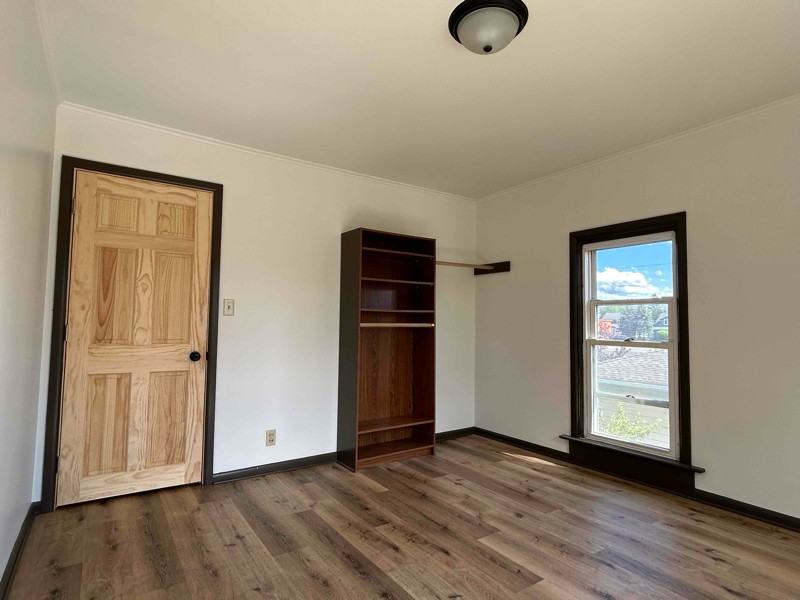 1416 Elm Ave - Photo 7 of 10