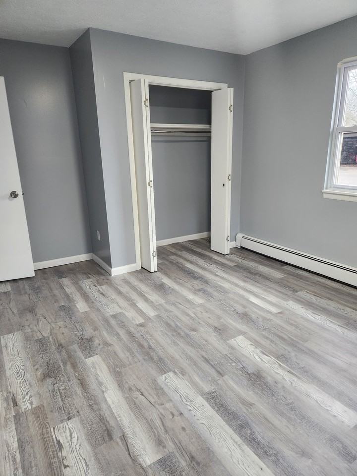 7426 West Blvd #3 - Photo 4 of 7