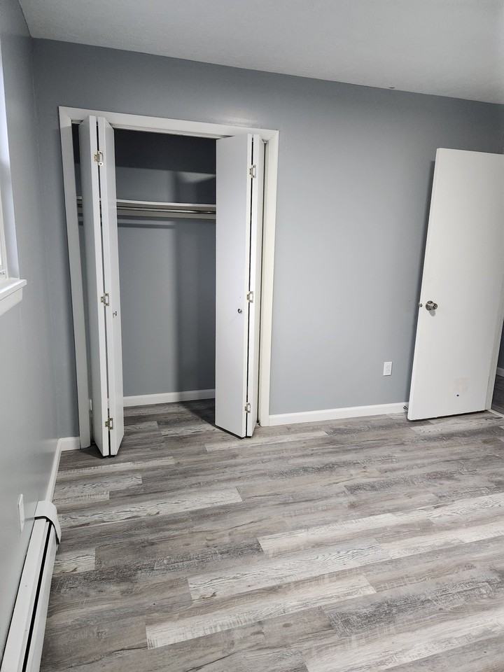 7426 West Blvd #3 - Photo 6 of 7