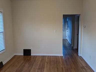 613 Belmont St - Photo 2 of 14