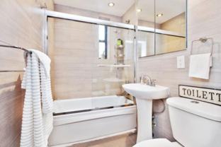 488 Ocean Pkwy #6D - Photo 1 of 1