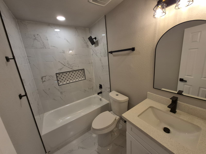 3268 Holman St #4 - Photo 3 of 10