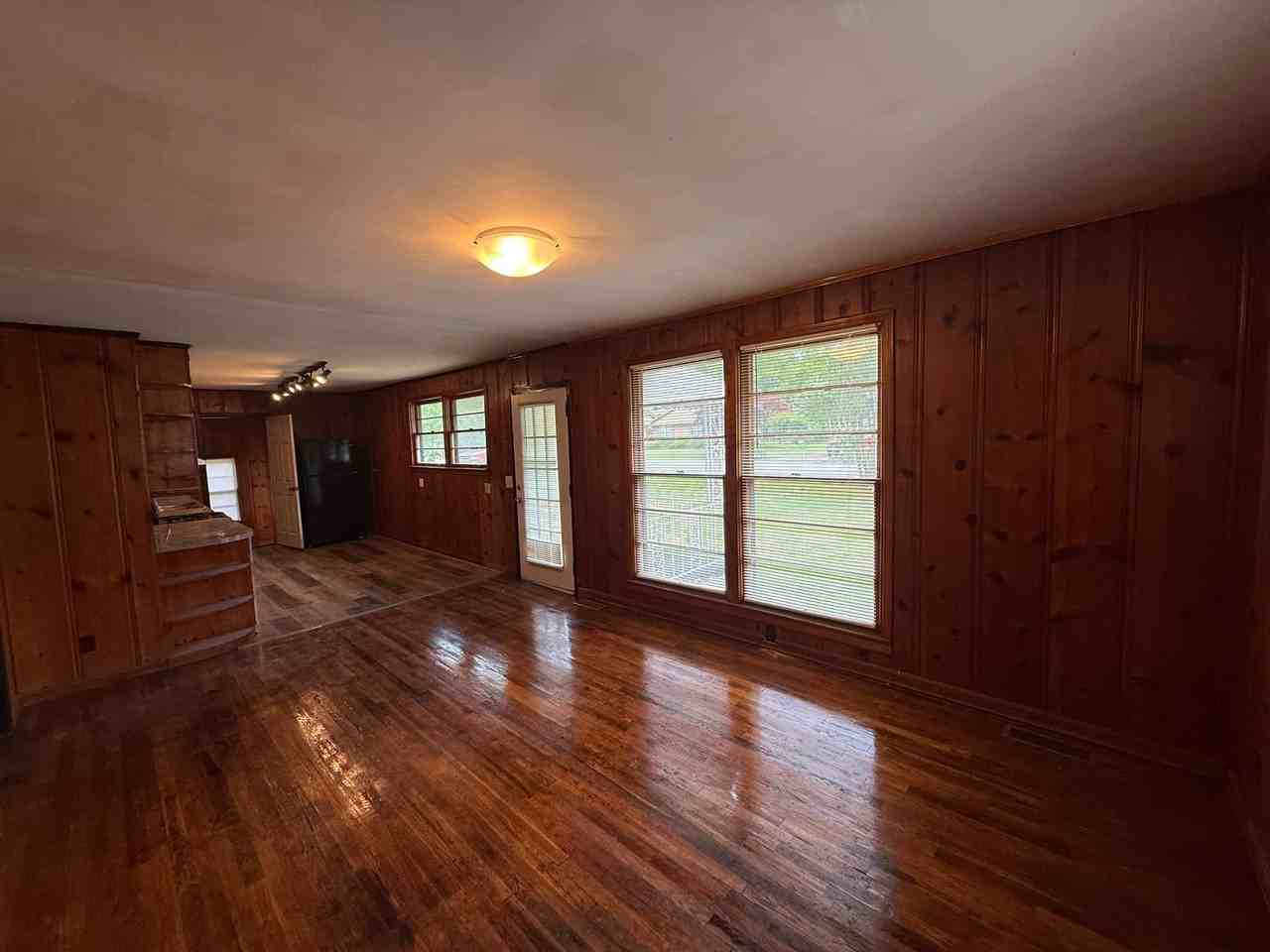 500 4th St Ne - Photo 5 of 24