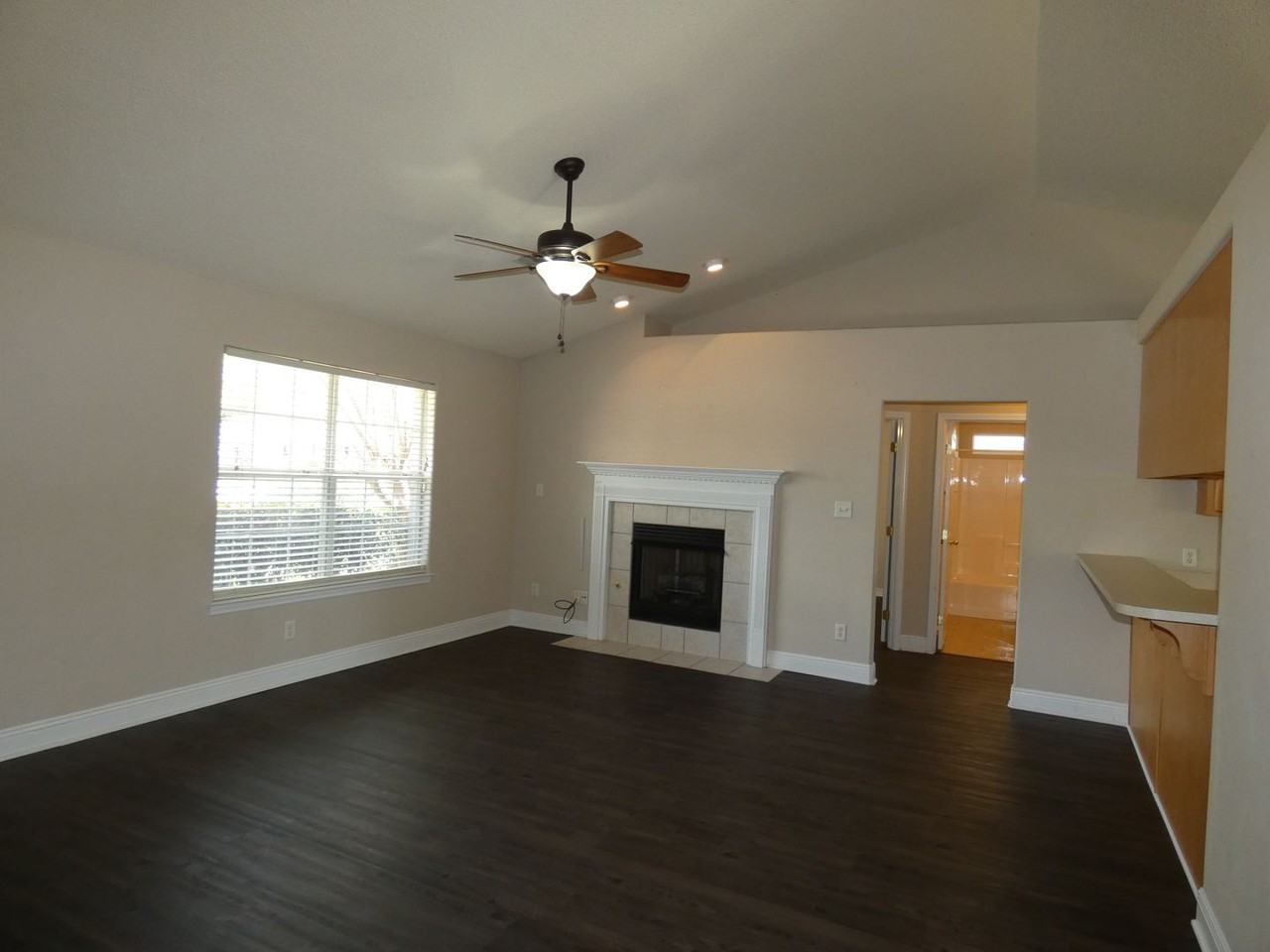 4732 La Casa Cir - Photo 5 of 16