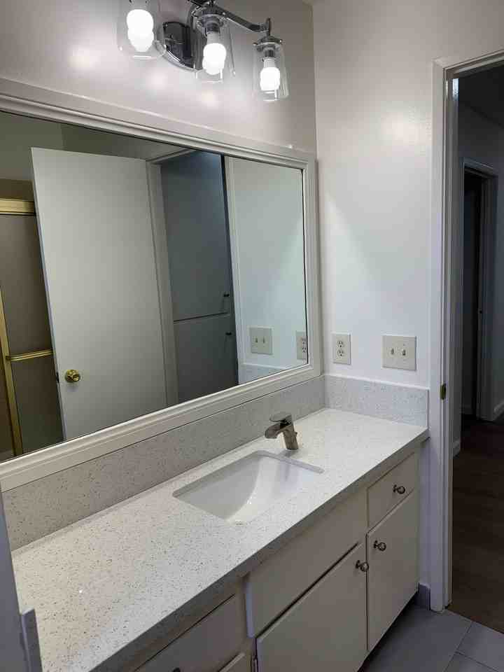 3922 Emerald St #73 - Photo 7 of 15