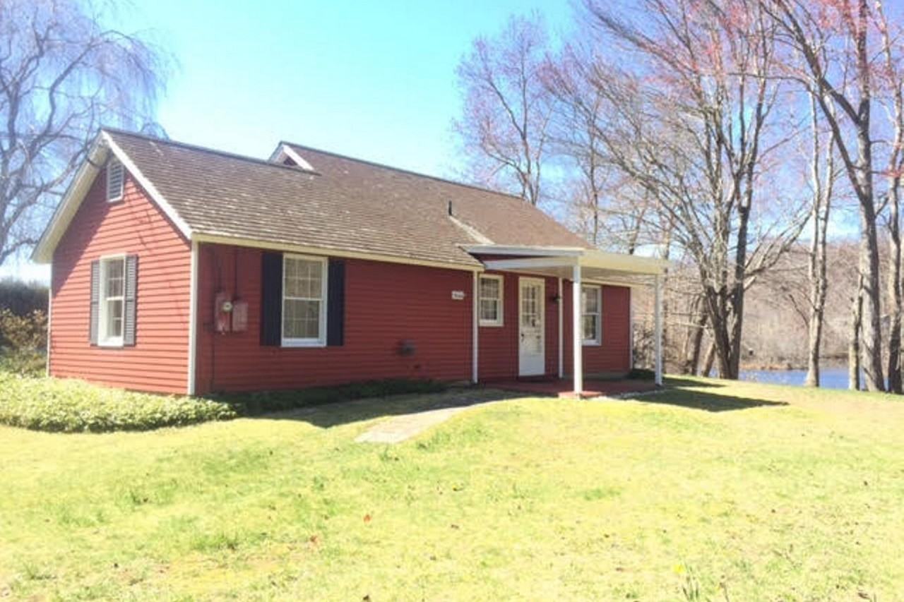 28 Ingham Hill Rd - Photo 2 of 12